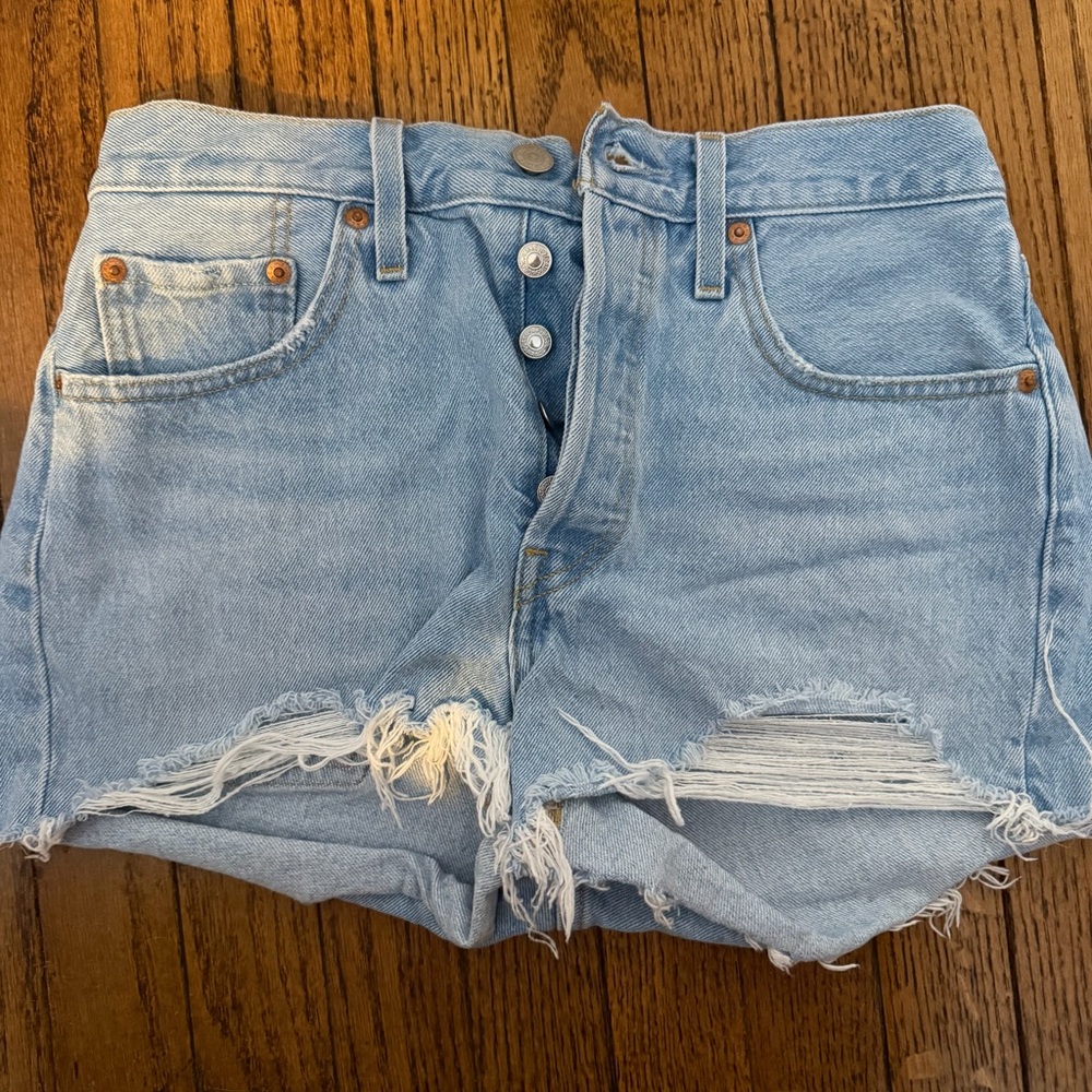 Levi’s 501 button fly high rise shorts